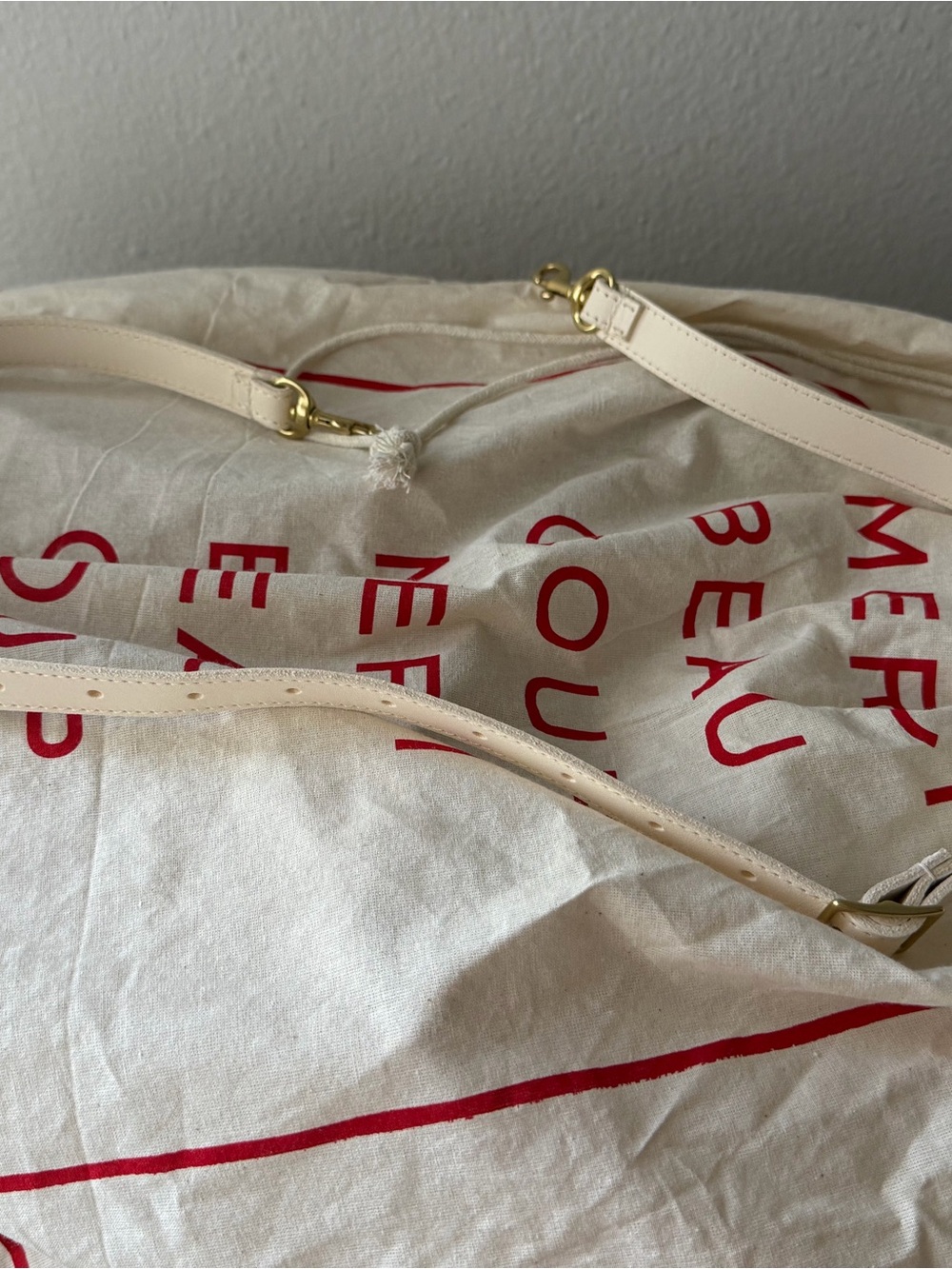 Clare V. Moyen Messenger in buttercream Crossbody Should bag - Picture 13 of 14